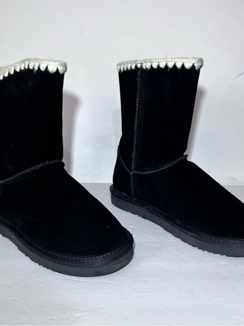 Lamo Luna Water Resistant Suede Winter Boots